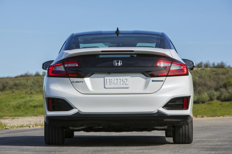  Honda Clarity Fuel Cell 2016 года  (US) (фото 40 из 40)